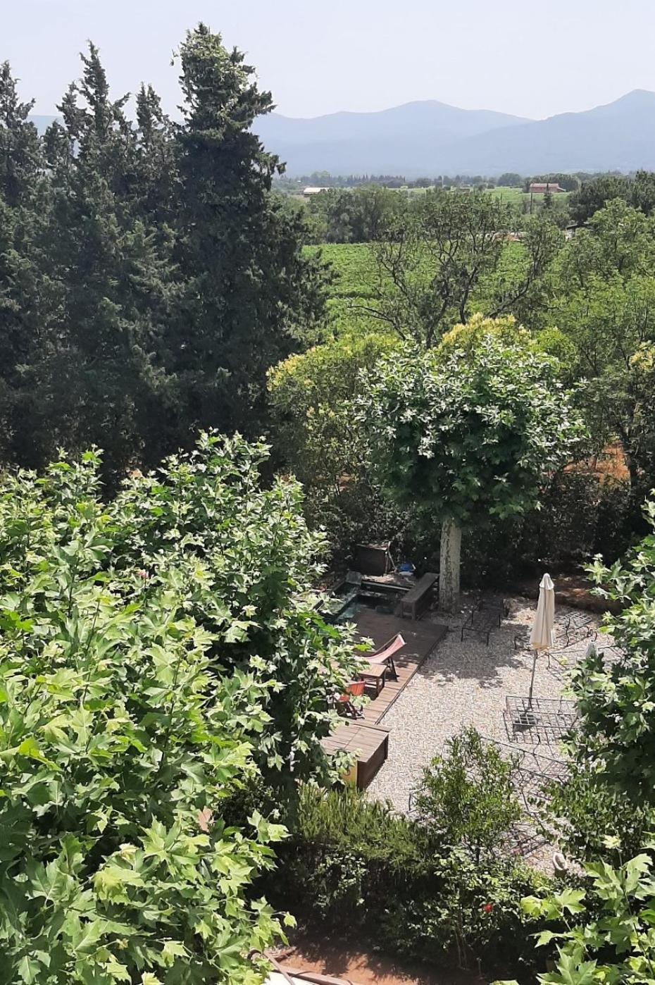 Bed And Breakfast La Grande Lauzade Le Luc Exterior foto