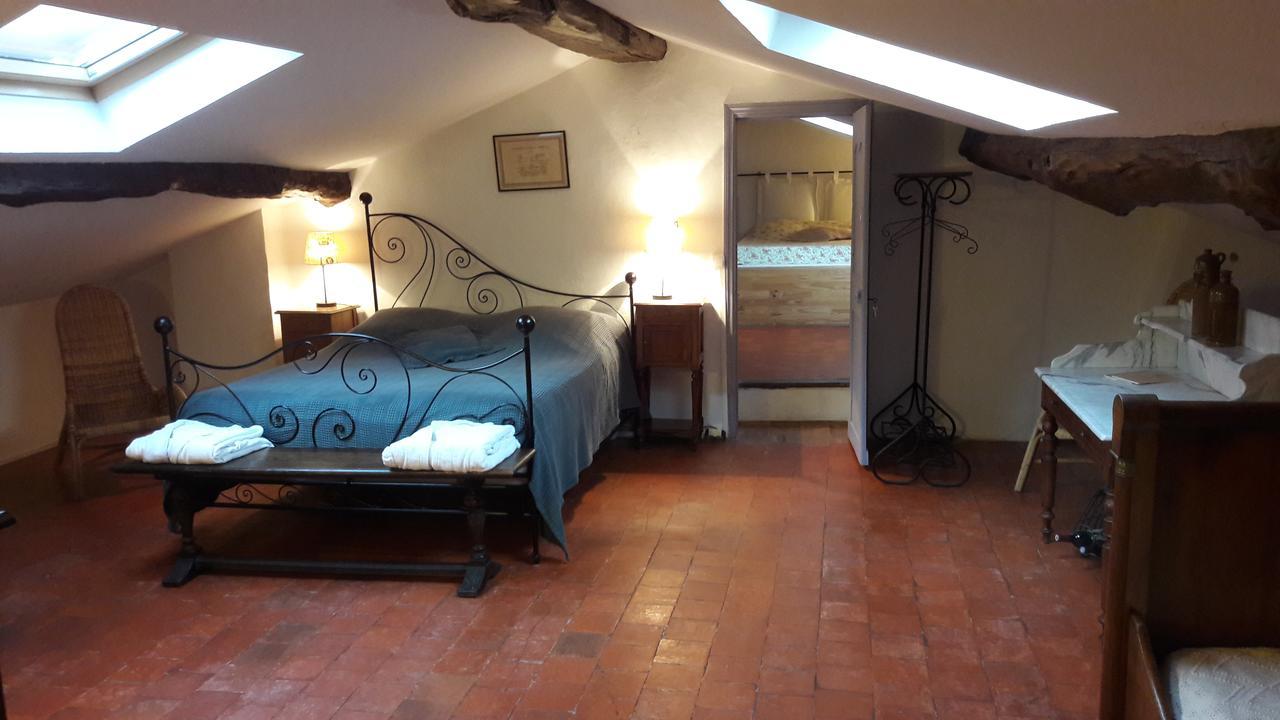 Bed And Breakfast La Grande Lauzade Le Luc Exterior foto